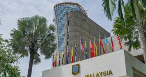 “Rizab Antarabangsa Malaysia Tetap Kukuh pada USD12 Bilion, Menunjukkan Kestabilan Ekonomi Negara”