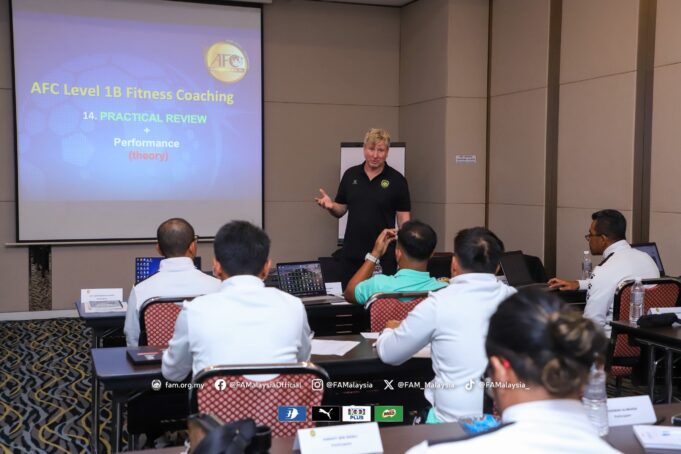 Sesi Praktikal Kursus Kejurulatihan Kecergasan AFC Tahap 1B: Membangun Kemahiran dan Pengetahuan Kecergasan Atlet.