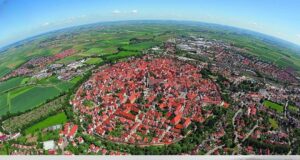 Pesona Nördlingen: Permata Tersembunyi di Bavaria