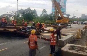 ECRL: Kejadian Runtuh di MRR2, Nasib Penumpang Sebuah Kereta