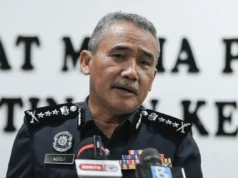 Bot terbalik berhampiran sempadan Malaysia-Thailand, enam migran diselamatkan.