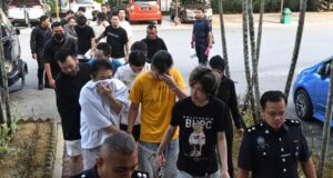 Tajuk: “18 Warga Jepun dan China Ditahan di Bukit Mertajam kerana Aktiviti Disyaki Ilegal”