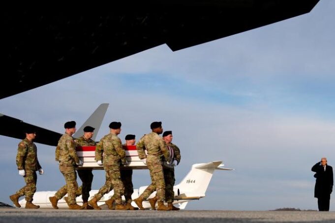 Trump Umum Serangan Besar-Besaran Terhadap ISIL di Syria