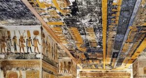 Tajuk: “Keagungan dan Mistik: Makam Ramesses VI”