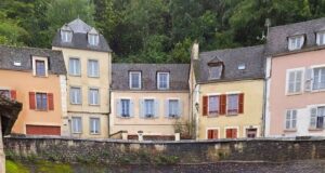 Menemukan Cinta dan Harapan: Kisah dari Perigi yang Terpendam