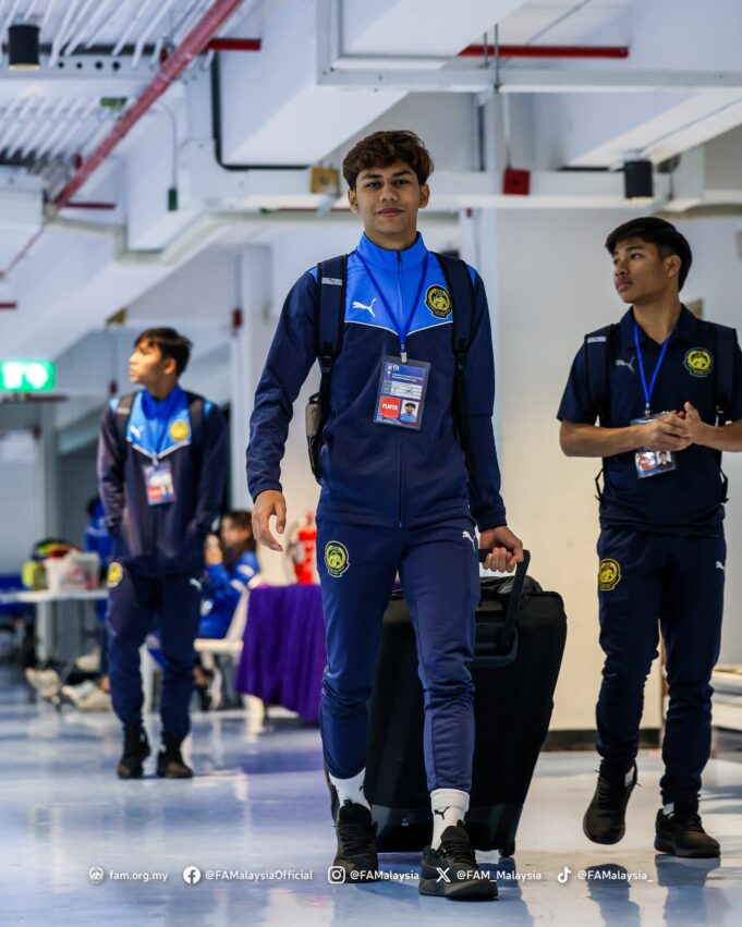Sambutan Hangat Ketibaan Skuad Futsal Harimau Malaya B-19 di Stadium