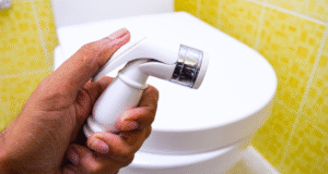 Tahun ini, upgrade toilet anda dengan pilihan yang paling berbaloi! Semua rumah pasti memerlukan alat dan kemudahan yang meningkatkan keselesaan. Berikut adalah beberapa idea untuk menjadikan pengalaman tandas anda lebih baik:
Toilet Pintar – Toilet yang dilengkapi dengan ciri canggih seperti pemanas dudukan, pemercik air automatik, dan pengering udara. Memudahkan kebersihan dan keselesaan.
Sistem Pembuangan Efisien – Pilih toilet dengan sistem pembuangan yang lebih efisien, mengurangkan penggunaan air tanpa mengorbankan prestasi.
Alat Pembersih Ultrasonik – Memasang alat ini dapat membantu menjaga kebersihan tandas tanpa perlu menggunakan bahan kimia yang keras.
Cermin Anti-Kabut – Cermin yang sentiasa jelas membuatkan bilik mandi kelihatan lebih menarik dan menjimatkan masa.
Pencahayaan LED – Pilih lampu LED yang boleh diselaraskan kecerahannya untuk pengalaman tandas yang lebih selesa.
Rak Penyimpanan Terintegrasi – Memanfaatkan ruang dengan rak yang tersimpan di belakang pintu tandas membantu menjadikan ruang lebih teratur.
Alat Kawalan Bau Automatik – Sistem pengurusan bau yang berfungsi secara automatik dengan sensor, memastikan udara tetap segar.
Dinding dan Lantai Mudah Bersih – Gunakan bahan dinding dan lantai yang mudah dibersihkan serta tahan lama, menjadikan penyelenggaraan lebih mudah.
Aksesori Kaligrafi Luar Biasa – Menyemarakkan suasana dengan aksesori estetik yang memberikan karakter unik kepada tandas.
Buih Pembersih Tandas – Memasang dispenser buih pembersih automatik yang membantu menjaga kebersihan dengan mudah.
Dengan pilihan yang pelbagai ini, jangan tunggu lagi! Transformasikan tandas anda menjadi ruang yang berfungsi dan menyenangkan.