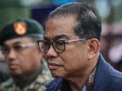 MINDEF menanti siasatan terhadap kes rasuah pegawai ketenteraan kanan.