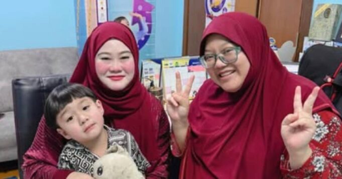 “Cik Bunga Memohon Doa untuk Anak Syurga yang Menghidap Autisme Tahap Dua” – Cik Bunga berkongsi tentang cabaran yang dihadapi anaknya dan menghantar permohonan doa kepada netizen.