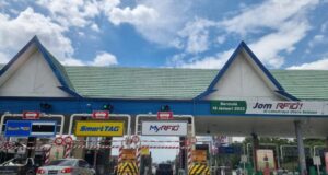 Tajuk: “Revolusi Kame: Mengubah Pengalaman Berbelanja di Pusat Perbelanjaan”