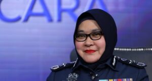 Keberkesanan Perbelanjaan Jabatan Kastam: Hanya RM2.13 untuk Setiap RM100 yang Dikutip!