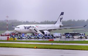 Iran Buka Semula Ruang Udara untuk Penerbangan Antarabangsa