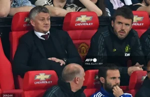 Carrick dan Solskjaer dalam pertimbangan untuk jawatan sementara Man Utd.