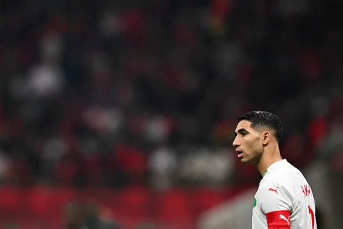 Hakimi menginspirasi kebanggaan di kampung halaman ibunya di Morocco.