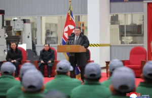 Kim Jong Un memecat pegawai kanan kerana kegagalan projek ekonomi.