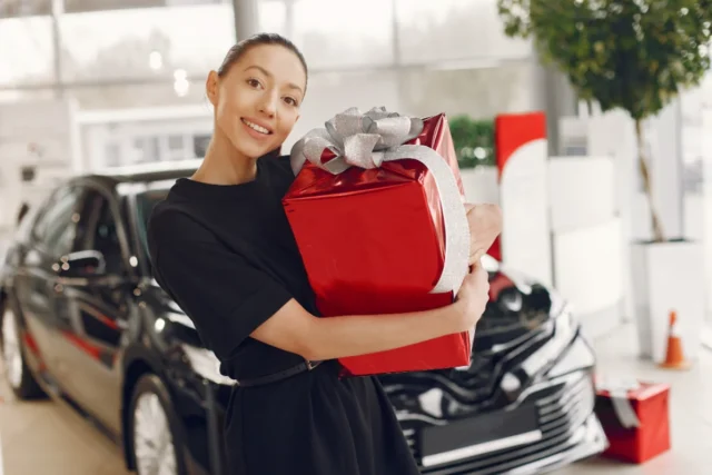Sales_advisor_tells_M_sians_not_to_demand_excessive_free_gifts_for_Mazda_3.webp.webp
