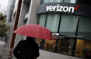 Gangguan Verizon mengganggu perkhidmatan mudah alih bagi jutaan pengguna di sepanjang pantai timur AS.