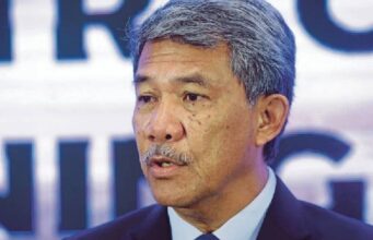 Pelakon wanita yang dilaporkan hilang di Arab Saudi kini dilaporkan telah meninggalkan Jeddah. Khabar ini memberikan harapan kepada peminat dan keluarga yang bimbang akan keselamatannya. Keadaan ini menunjukkan betapa pentingnya memberi perhatian terhadap isu-isu yang melibatkan keselamatan individu, terutama di negara dengan budaya yang berbeza. Harapan agar situasi ini dapat diselesaikan dengan baik untuk semua pihak.