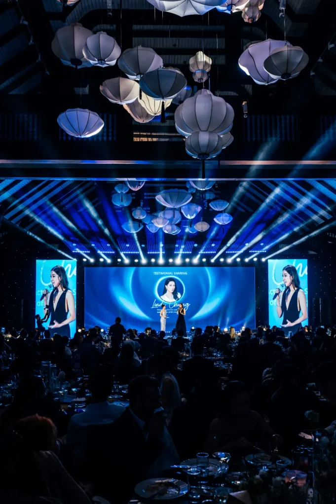 BTL Hong Kong mengumpulkan 300 doktor dan Linda Chung di Sidang Kemuncak “Kecantikan Sadar” di Phu Quoc pada tahun 2025.