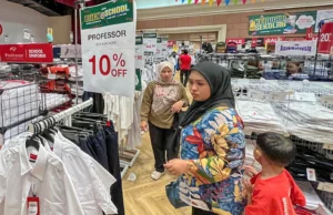 Lebih 900,000 pelajar Selangor layak untuk bantuan sekolah RM150.