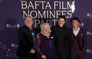 BBC memohon maaf atas siaran BAFTA yang memaparkan sumpahan perkauman berkaitan Tourette’s.