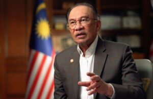 Fahamkan PMX mahu RUU had tempoh Perdana Menteri disegerakan sebagai sebahagian daripada usaha memperkukuh sistem demokrasi dan memastikan ketelusan dalam pentadbiran negara.
Tajuk: Memperkasakan Demokrasi Melalui RUU Had Tempoh Perdana Menteri