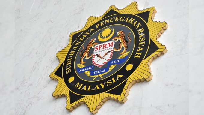 Bekas Pengarah Telekomunikasi Ditahan SPRM atas Tuduhan Rasuah