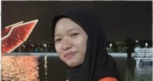 Polis memohon bantuan orang awam untuk mengesan remaja perempuan berusia 17 tahun yang hilang.