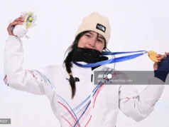 Korea Selatan meraih emas pertama dalam papan salji.