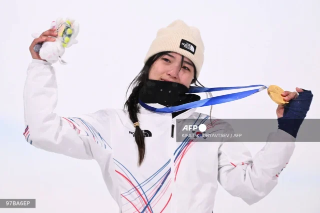 South_Korea_hails_teen_snowboarder_Choi_as__miracle_girl__after_historic_gold.webp.webp