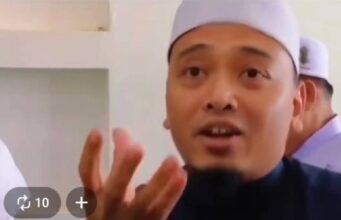 Ustaz Wadi Anwar pernah menegur tentang pengurusan kewangan di Pusat Dakwah, dan baru-baru ini, netizen kembali berkongsi klip lama yang menampilkan teguran tersebut. Dalam klip itu, Ustaz Wadi menunjukkan kepentingan ketelusan dan tanggungjawab dalam mengendalikan dana, serta menekankan perlunya pengurusan yang lebih baik untuk manfaat masyarakat. Reaksi netizen menunjukkan rasa prihatin mereka terhadap isu ini, dan ramai yang memberi sokongan kepada pendapat Ustaz Wadi.