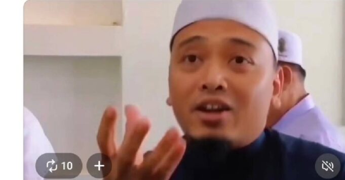 Ustaz Wadi Anwar pernah menegur tentang pengurusan kewangan di Pusat Dakwah, dan baru-baru ini, netizen kembali berkongsi klip lama yang menampilkan teguran tersebut. Dalam klip itu, Ustaz Wadi menunjukkan kepentingan ketelusan dan tanggungjawab dalam mengendalikan dana, serta menekankan perlunya pengurusan yang lebih baik untuk manfaat masyarakat. Reaksi netizen menunjukkan rasa prihatin mereka terhadap isu ini, dan ramai yang memberi sokongan kepada pendapat Ustaz Wadi.