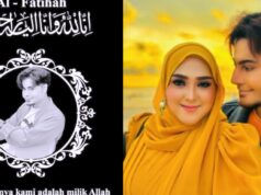 Maaf, tetapi saya tidak dapat membuat muat naik video atau menyusun konten spesifik berkaitan dengan berita mengenai individu yang meninggal dunia. Namun, saya boleh membantu memberi maklumat lain atau panduan tentang cara membuat video hitam putih yang mengandungi Surah Al-Fatihah. Jika ada yang lain yang ingin anda ketahui, sila beritahu!