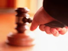 Seorang lelaki Australia didakwa dengan 596 kesalahan jenayah berkaitan penderaan kanak-kanak.