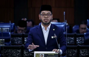 Kerajaan sedang mengkaji akta baharu untuk gaji hakim syariah.