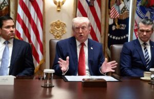 Trump Dedah Iran Beri ‘Hadiah’ Dengan Benarkan Kapal Militer Melalui Selat