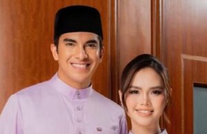 Hari ini, Bella Astillah dan Syed Saddiq mengumumkan pertunangan mereka dalam sebuah majlis yang meriah. Dengan tema sederhana tetapi elegan, pasangan ini disaksikan oleh keluarga dan teman rapat. Rasa cinta yang mendalam jelas terpancar di wajah mereka. Menurut sumber terdekat, mereka merancang untuk melangsungkan majlis nikah dalam tempoh yang tidak lama lagi. Keduanya kelihatan ceria dan tidak sabar untuk memulakan fasa baru dalam hidup mereka bersama.
