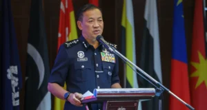 Polis Pahang meluluskan 627 permit bunga api untuk Aidilfitri.