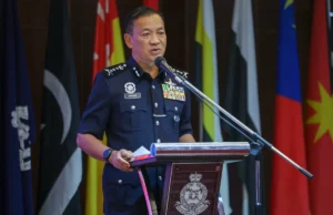 Polis Pahang meluluskan 627 permit bunga api untuk Aidilfitri.