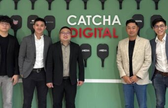 Catcha Digital telah mengambil langkah strategik dengan mengembangkan portfolio eksponya dalam bidang B2B melalui pengambilalihan MIFB. Langkah ini membolehkan Catcha Digital memperkuatkan kedudukan mereka dalam industri pameran perdagangan, memberi akses kepada rangkaian yang lebih luas dan peluang perniagaan baru. Dengan memasukkan MIFB ke dalam portfolio mereka, Catcha Digital dapat memanfaatkan kepakaran dan pengalaman yang sedia ada untuk menarik lebih banyak peserta dan pelawat ke acara-acara pameran.
Pengambilalihan ini juga membuka peluang untuk inovasi dalam format pameran, memanfaatkan teknologi digital dan pendekatan baru dalam pemasaran untuk menarik minat pelbagai industri. Ini berpotensi meningkatkan pengalaman peserta dan mendorong pertumbuhan yang lebih mampan dalam ekosistem B2B. Catcha Digital, dengan penguasaan dalam media digital, dapat menghasilkan strategi pemasaran yang lebih efektif, menjadikannya sebagai pemimpin dalam sektor pameran.
Dengan pengambilalihan MIFB, Catcha Digital bukan sahaja memperluas jangkauan pasaran mereka tetapi juga mengukuhkan komitmen mereka untuk menyokong pertumbuhan industri tempatan.