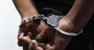 Hong Kong menangkap lapan individu dalam siasatan perdagangan dalam agensi bernilai $40 juta.