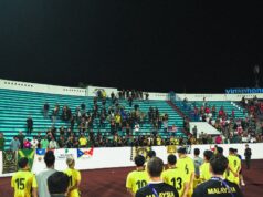 Sokongan Padu Penyokong Malaysia di Stadium Thi…