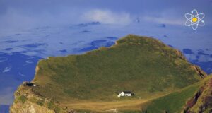 Keindahan Tersembunyi di Pulau Elliðaey: Permata Vestmannaeyjar