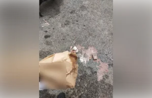 RM20 kopi tumpah semasa penghantaran, pengurus besar rangkaian kopi mengambil tanggungjawab, meraih hati dalam talian.
