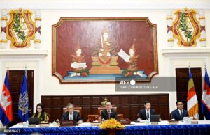 Ahli parlimen Kemboja meluluskan undang-undang anti-jenayah siber.