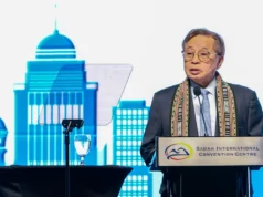 Premier Sarawak menggesa pemimpin akar umbi untuk memperkukuhkan perpaduan.