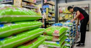 Bekalan nasi di Sabah mencukupi, tiada keperluan untuk membeli dalam panik.