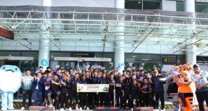 Skuad Akademi Bola Sepak Negara Mokhtar Dahari B-14 Kendalian Rusdi Suparman Tiba Di Gia Lai Vietnam Untuk Festival Bola Sepak Antarabangsa B-14 Gia Lai 2026
