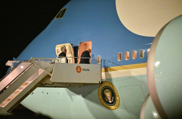 AS-Qatar-Hadiahkan-Jet-Presiden-Kepada-Trump-AS-Gantikan-Pesawat.jpg