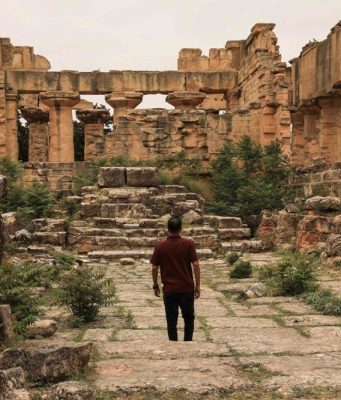 Ahli arkeologi Libya berusaha menyelamatkan runtuhan Greek purba daripada penjarah dan bencana alam